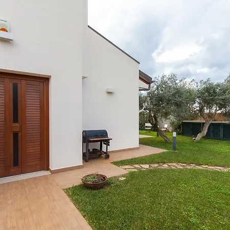 Dell'ulivo - By Domusicily * 테라시니